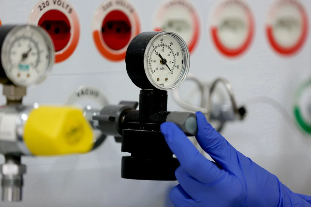 oxygen cylinder from hospital