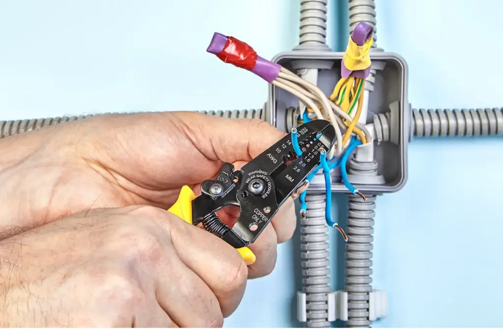 VIR Cable EICR Code
Why Older Rubber-Insulated Wiring Is No Longer Considered Reliable