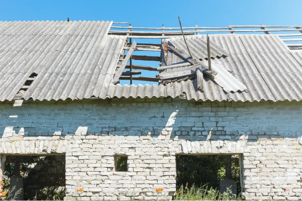 How Asbestos Material and Location Change Costs (Flooring, Artex, Insulation, Roofs)
