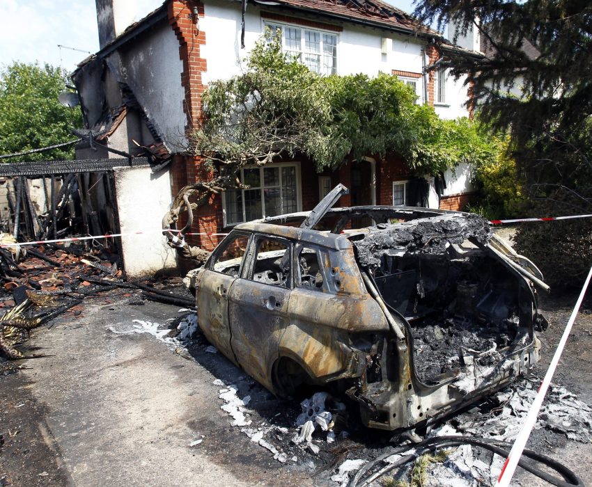 Croydon,,Surrey,,Uk,,20th,May,2023,,Domestic,House,And,Car